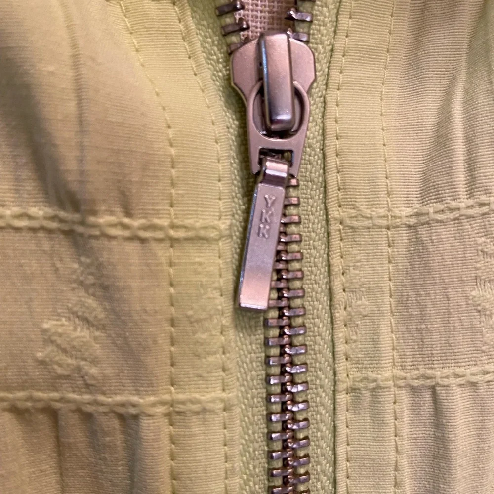 Christopher &  Banks Lime Green Jacket with roll up sleeves size Med - Picture 7 of 9